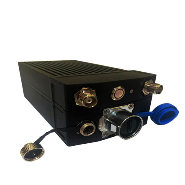 Hand-held HDMI MIMO MESH Radios